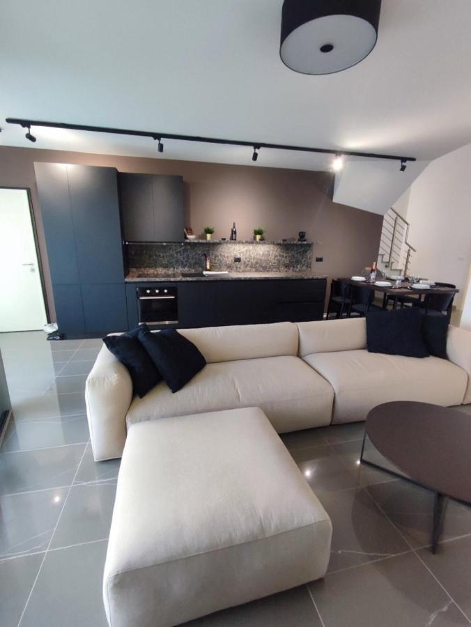 זמברטיה Apartment Hana מראה חיצוני תמונה