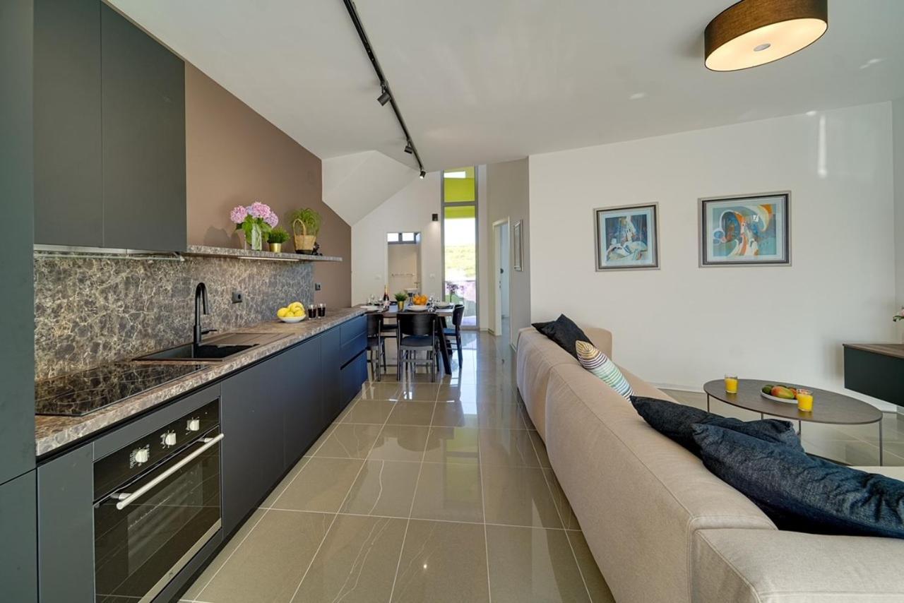 זמברטיה Apartment Hana מראה חיצוני תמונה
